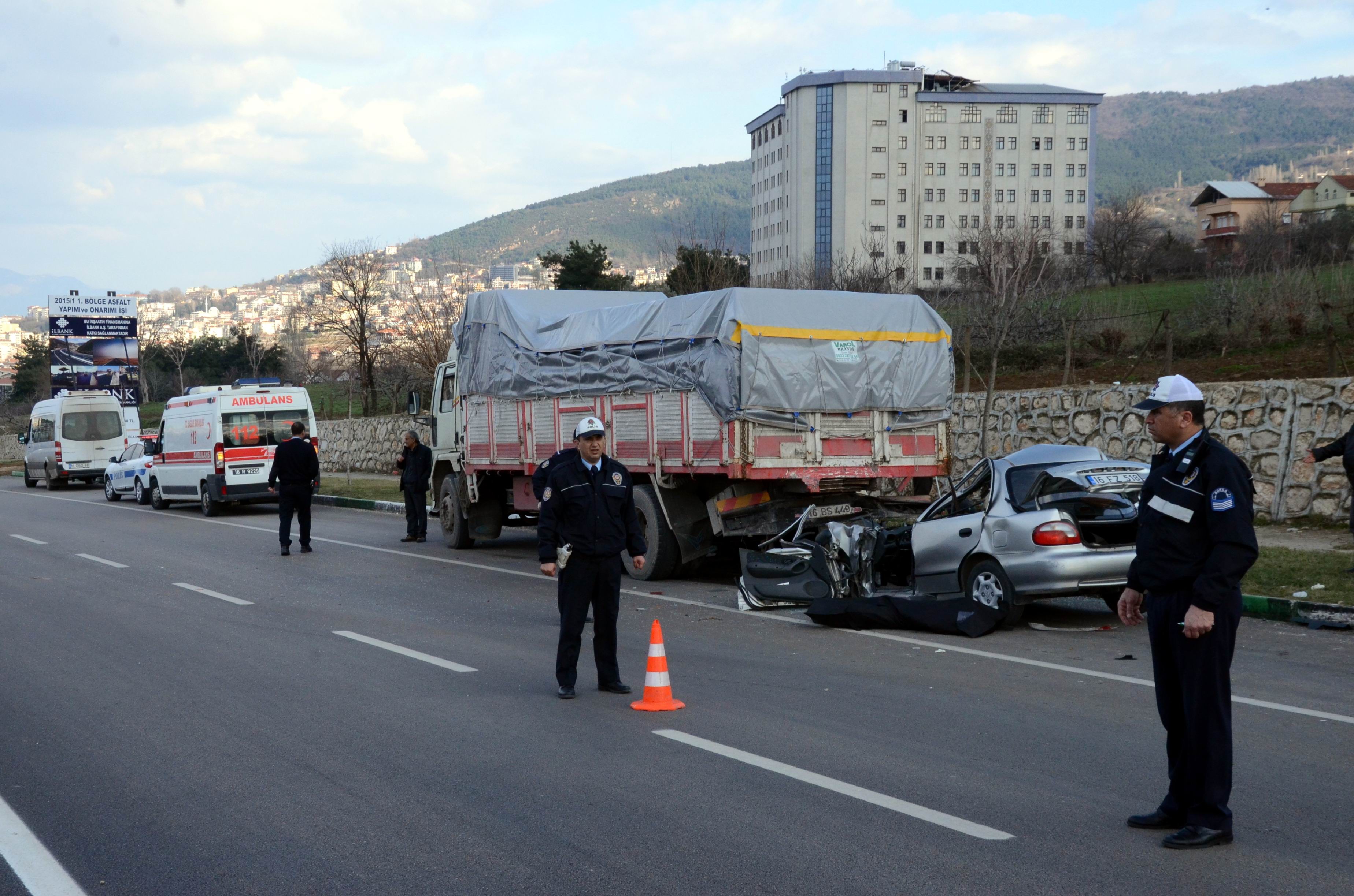 Rüyada Kamyon Çarpması Ve Kamyoncu Görmek Ne Demek Rüyada Kamyon Çarpması Ve Kamyoncu Görmek Ne Demek