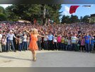 Burcu Güneş Bursa'yı coşturdu