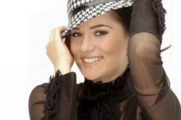 Fahriye Evcen