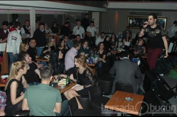 Sabaha kadar vur patlasın çal oynasın