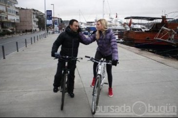 Bisiklet üstünde aşk