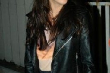 Zehra Çilingiroğlu