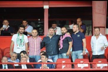 Timsah turu Bursa'ya bıraktı!