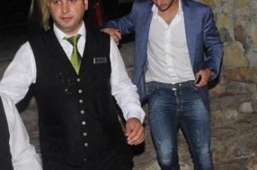 Yolanthe Yenge, Kıvanç Tatlıtuğ ile aynı dizide!