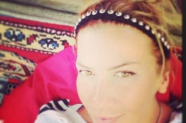 Ivana Sert'in tatil keyfi