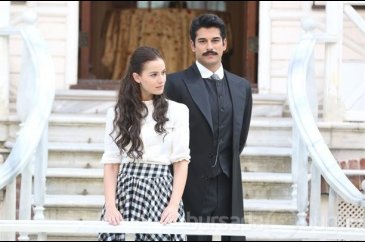 Çalıkuşu setinde terör estirdi