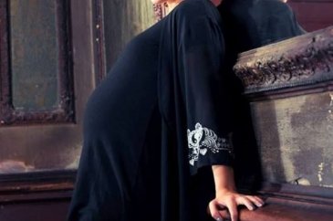 Meryem Uzerli&acute;den hamilelik pozu
