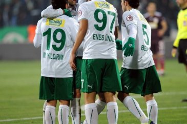 Enes Ünal'a konuşma yasağı
