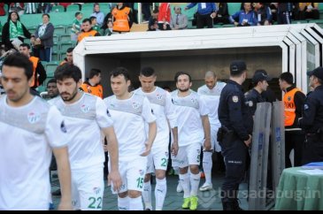 Timsah'ın yüzü bir türlü gülmüyor:1-2