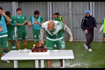 Fernandao'ya Brezilya usulü sürpriz!