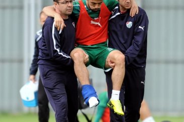 Bursaspor'da Basser ve Ferhat şoku!