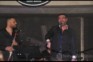 Hakan Altun ve Hüsnü Şenlendirici Bursalıları coşturdu...
