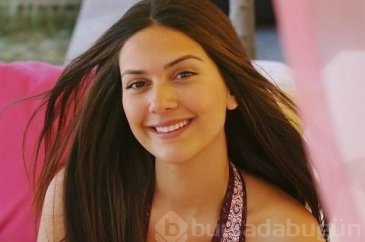 Bergüzar Korel'den Gazze mesajı