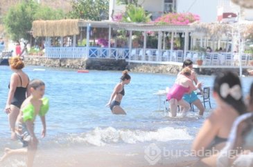 "Anneanne bikinisiyle yakalandım"
