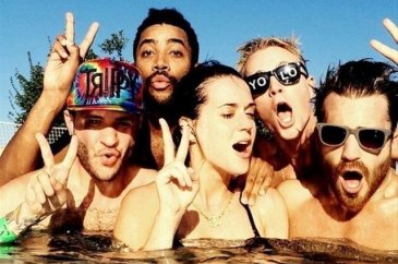 Katy Perry tatilde