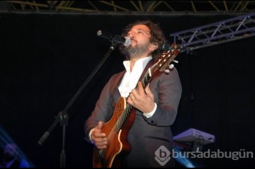 Fettah  Can Bursalı hayranlarıyla buluştu...
