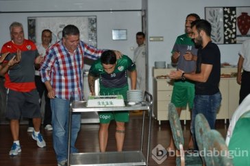 Jouse'ye sürpriz doğum günü kutlaması