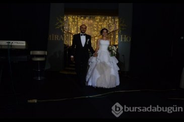 Cansu Aslan ve İbrahim Duran mutluluğa yellken açtı...