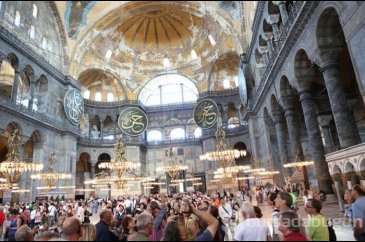 Ayasofya'nın sırları bakın nelermiş...