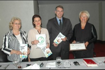 Anneler sezonun ilk toplantısını yaptı...