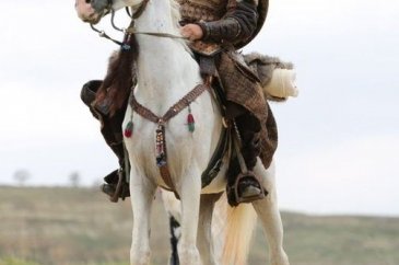 Engin Altan'ın 'Diriliş'i