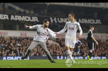 Tottenham maçında ortalık karıştı!