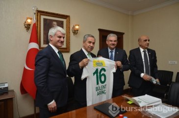 Bülent Arınç'tan Bursaspor'a destek çağrısı!