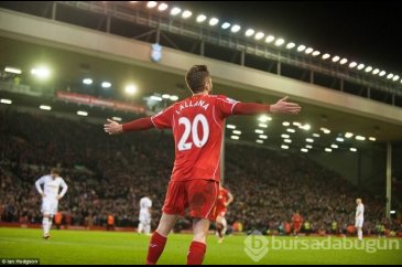 Liverpool Swansea'ye acımadı!