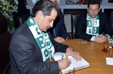 Bakan Çelik'ten Bursaspor'a ziyaret