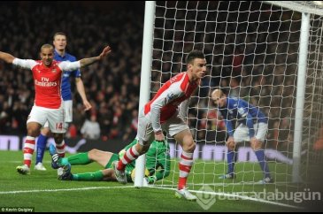 Arsenal Leicester'a acımadı! 
