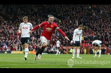 ManU Tottenham'ı rahat geçti