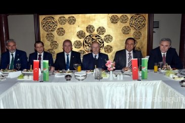 Kadir Şankaya'ya veda yemeği