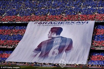 Xavi gözyaşları içinde Barça'ya veda etti!