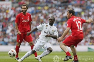 Bernabeu'da eski yıldızlar nefes kesti!