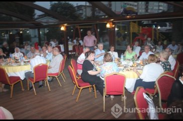 Türk Kadınlar Birliği'nin renkli iftarı...