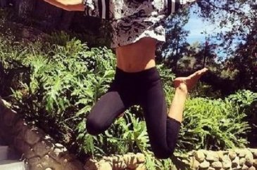 Miranda Kerr'in Datça'daki karpuz keyfi