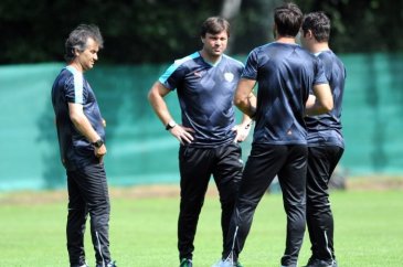 Ertuğrul Sağlam'dan futbolculara yarım gün moral izni