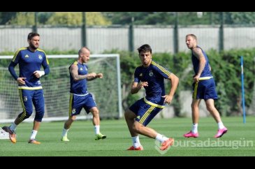 Ozan Tufan Fenerbahçe'de ilk antrenmanına çıktı