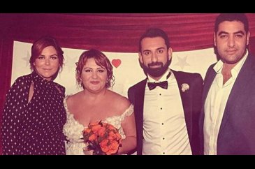 Ünlü oyuncu evlendi 