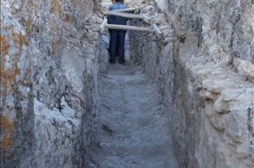 Tarihi kalede 4 bin yıllık gizli geçit bulundu