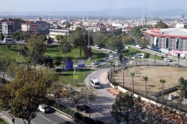 Bursa'da üç gündür sönmeyen projektörler
