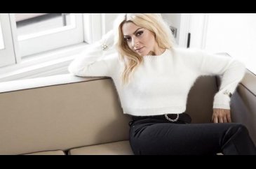 Hadise: "Kalbim bomboş"