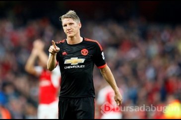 Schweinsteiger'den nazi oyuncaklarına tepki