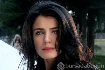 ''İnsan aynı anda iki kişiyi sevebilir ama...''