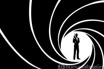 16 ayrı Bond filminde rol aldı