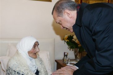 Erdoğan çiftinden sürpriz ziyaret
