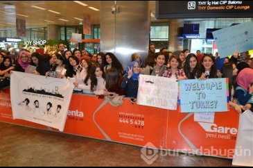 İstanbul'da CNBLUE izdihamı