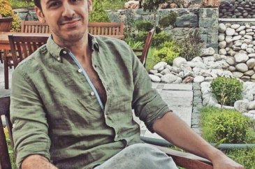 Oğlundan Emrah'a ağır gönderme