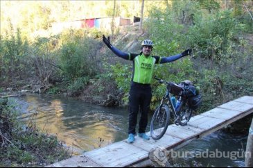 Bisikletiyle 100 bin kilometre yol yaptı