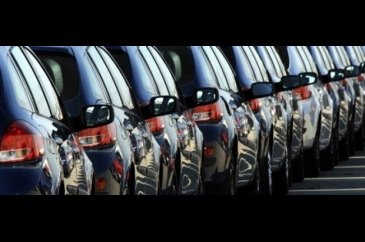 Otomobil kampanyanları 2015 bitmeden 8 bin lira indirim!